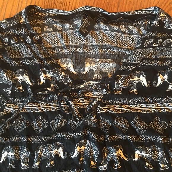 Drawstring crop top - Picture 2 of 3